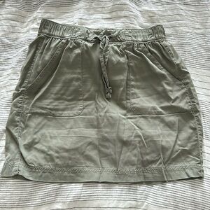 C&C olive skirt